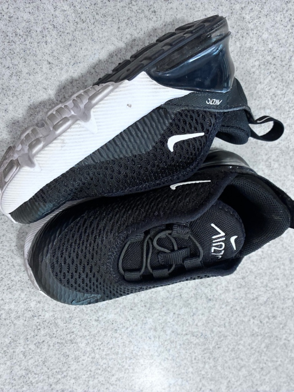 Nike Air Max 270 Baby Toddler Shoe Black Sz 6 C Sneakers DD1646 - Picture 10 of 10